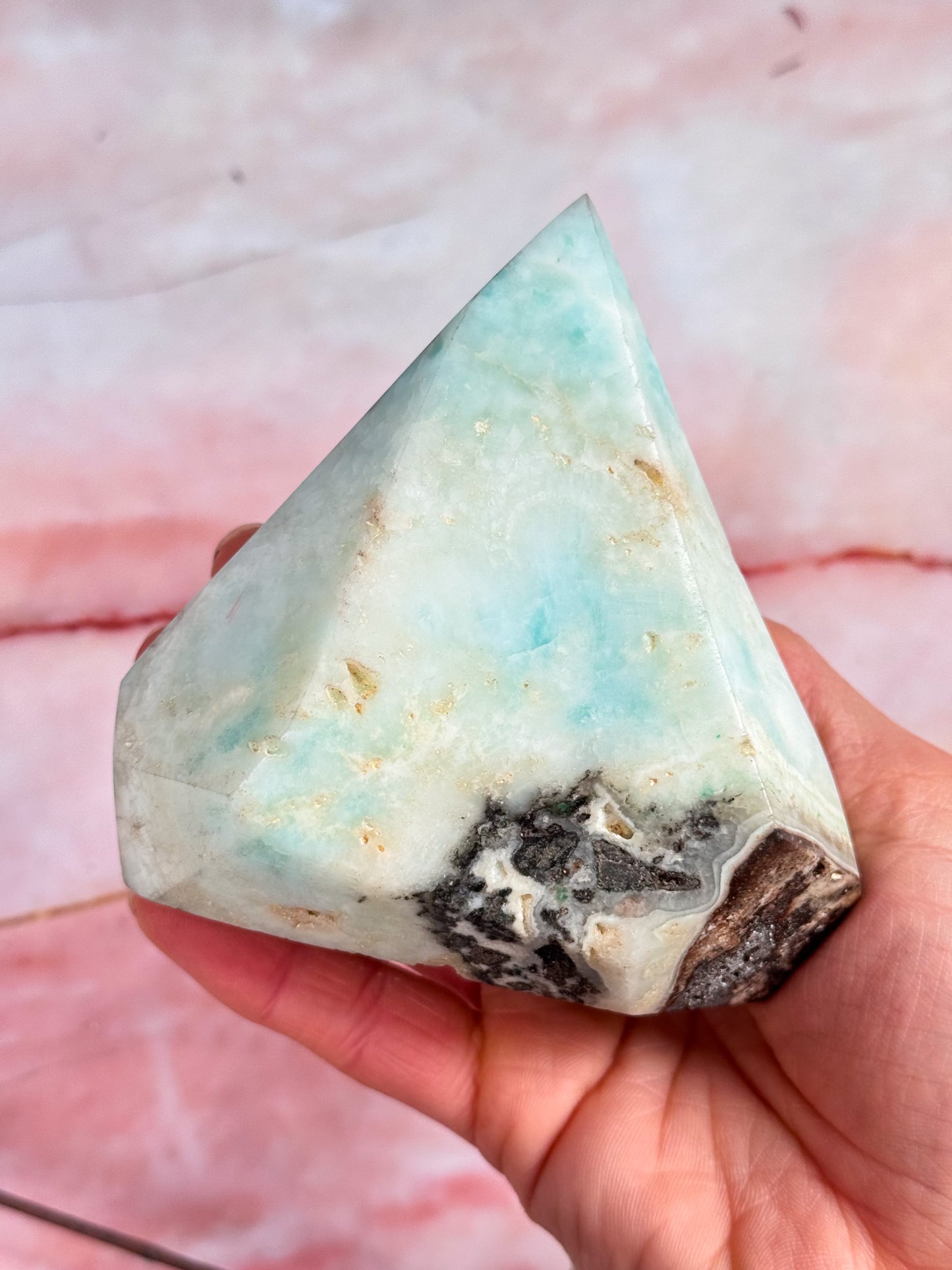 Smithsonite Tower