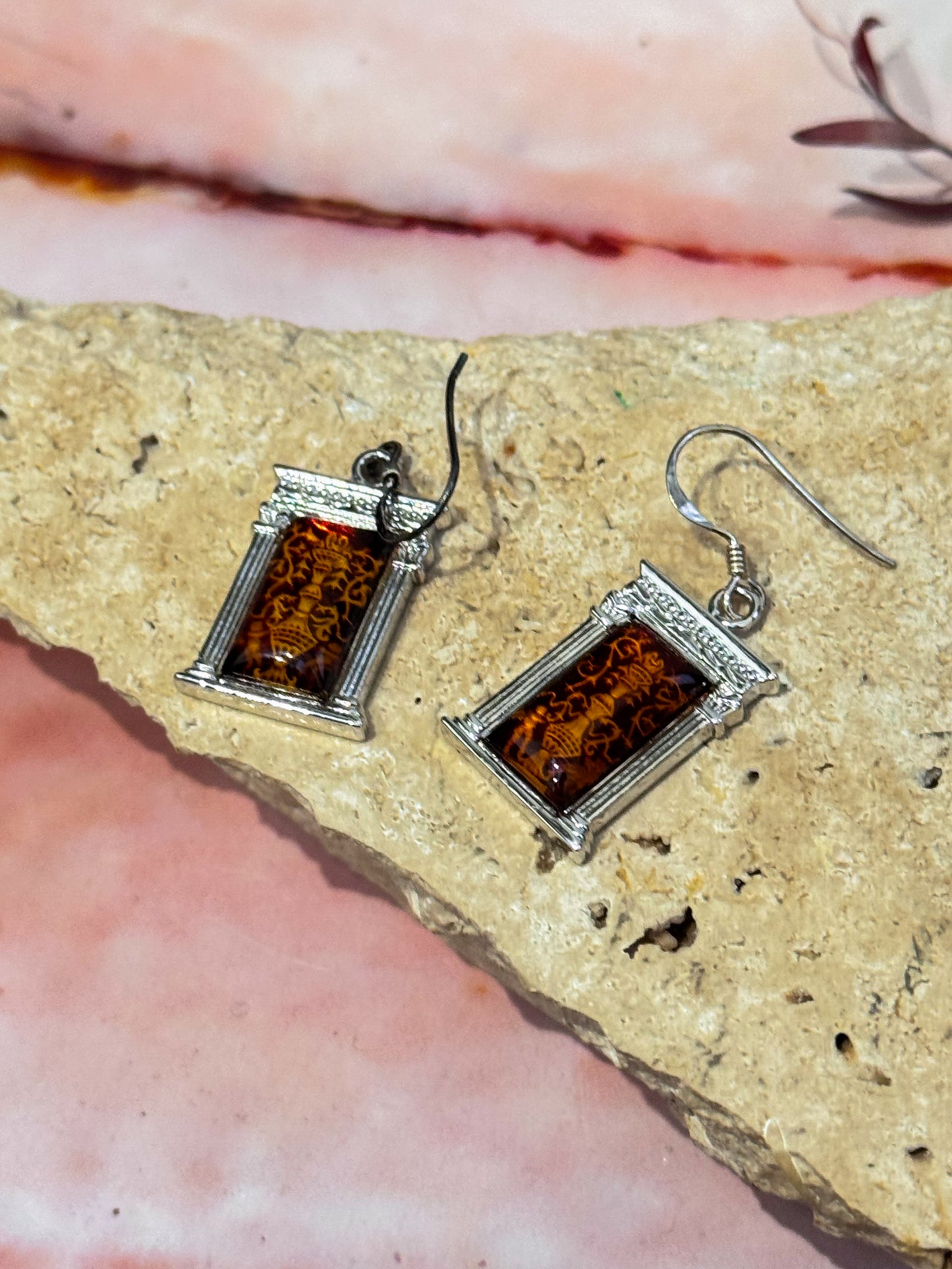 Lasered Column Amber Earrings