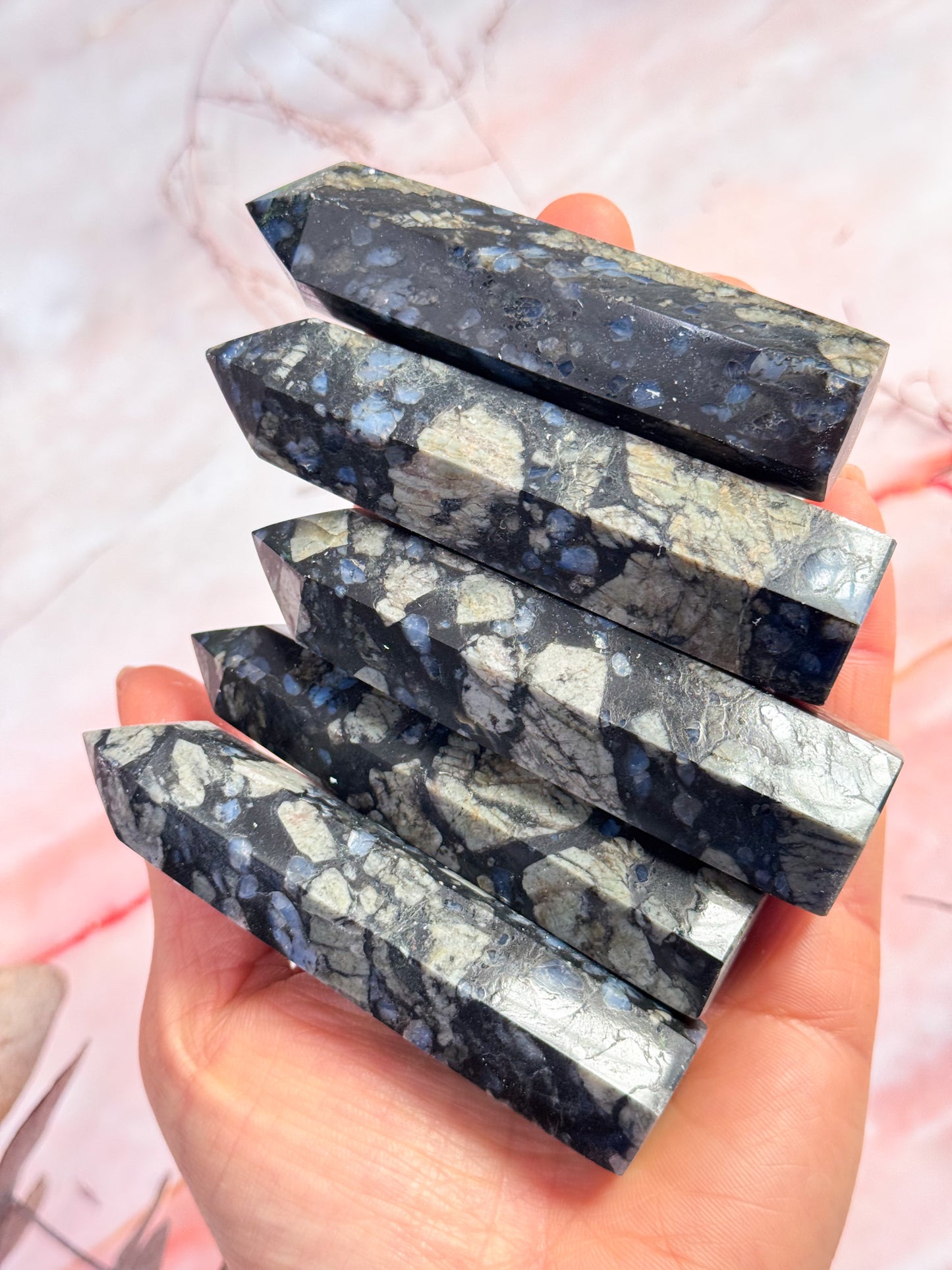 Llanite/Que Serra Points