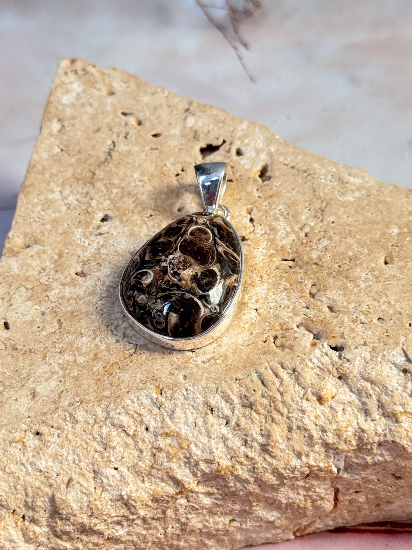 Turitella Pendant