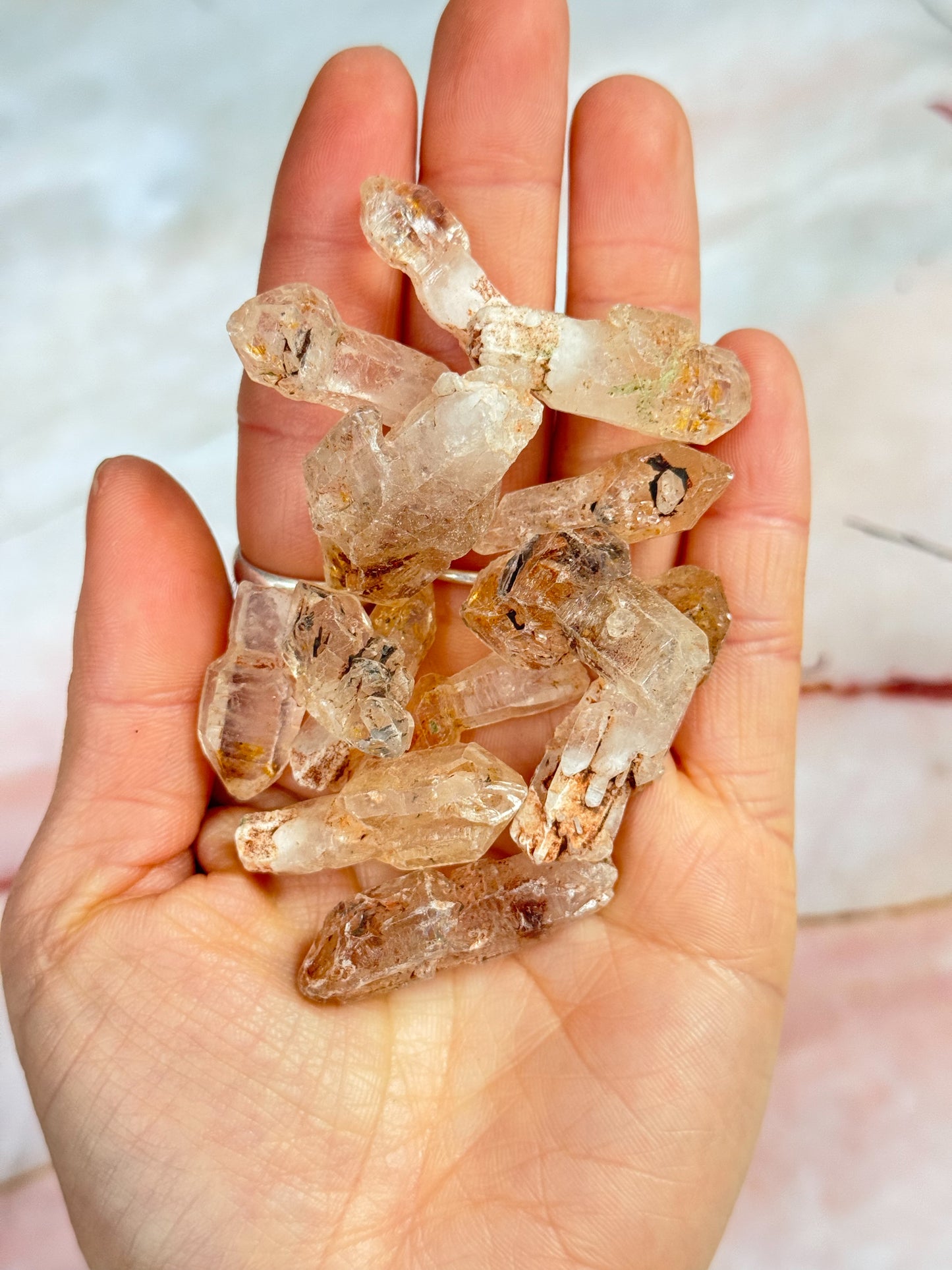 UV Reactive Petroleum Quartz