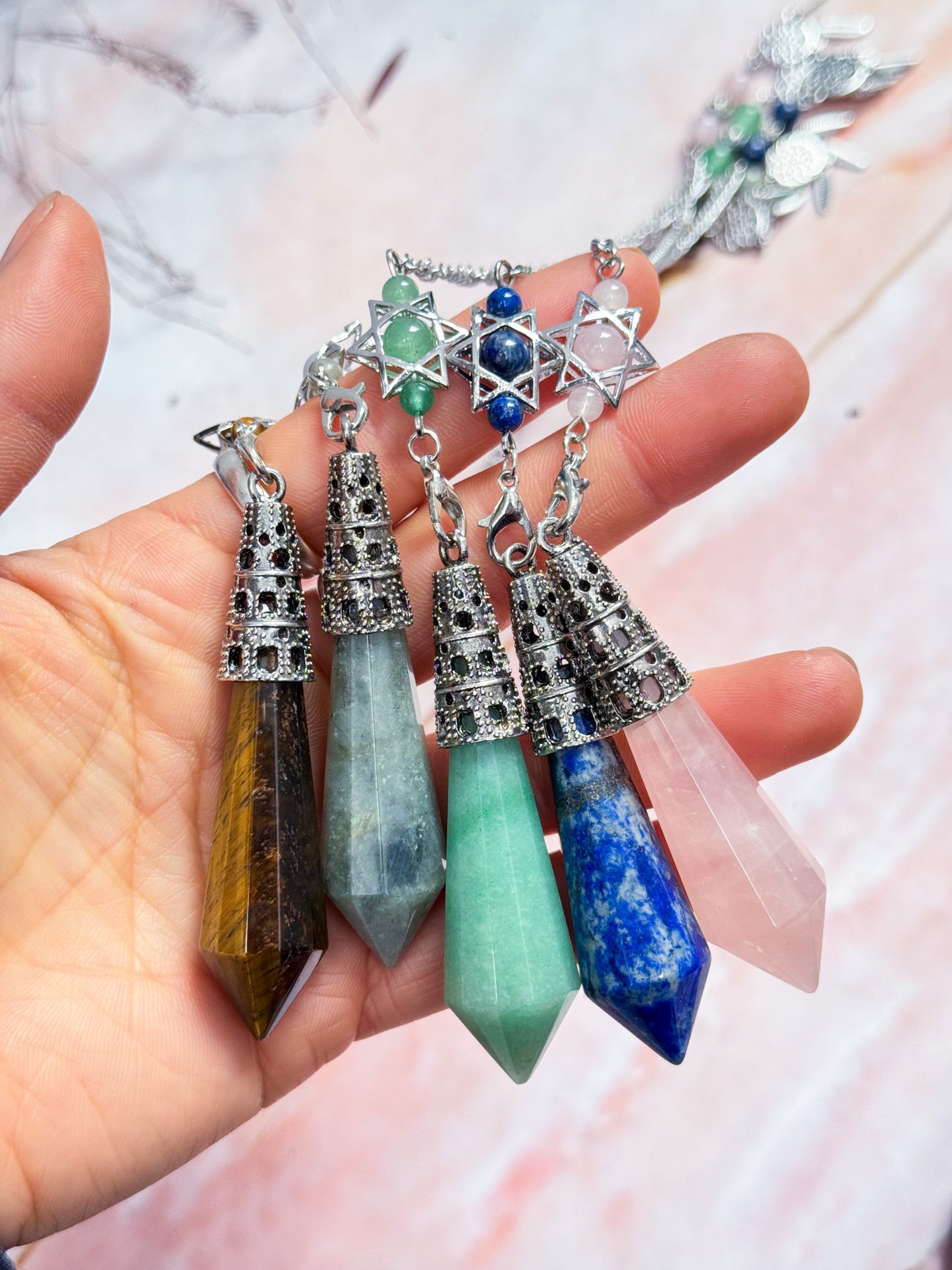 Faceted Pendulums