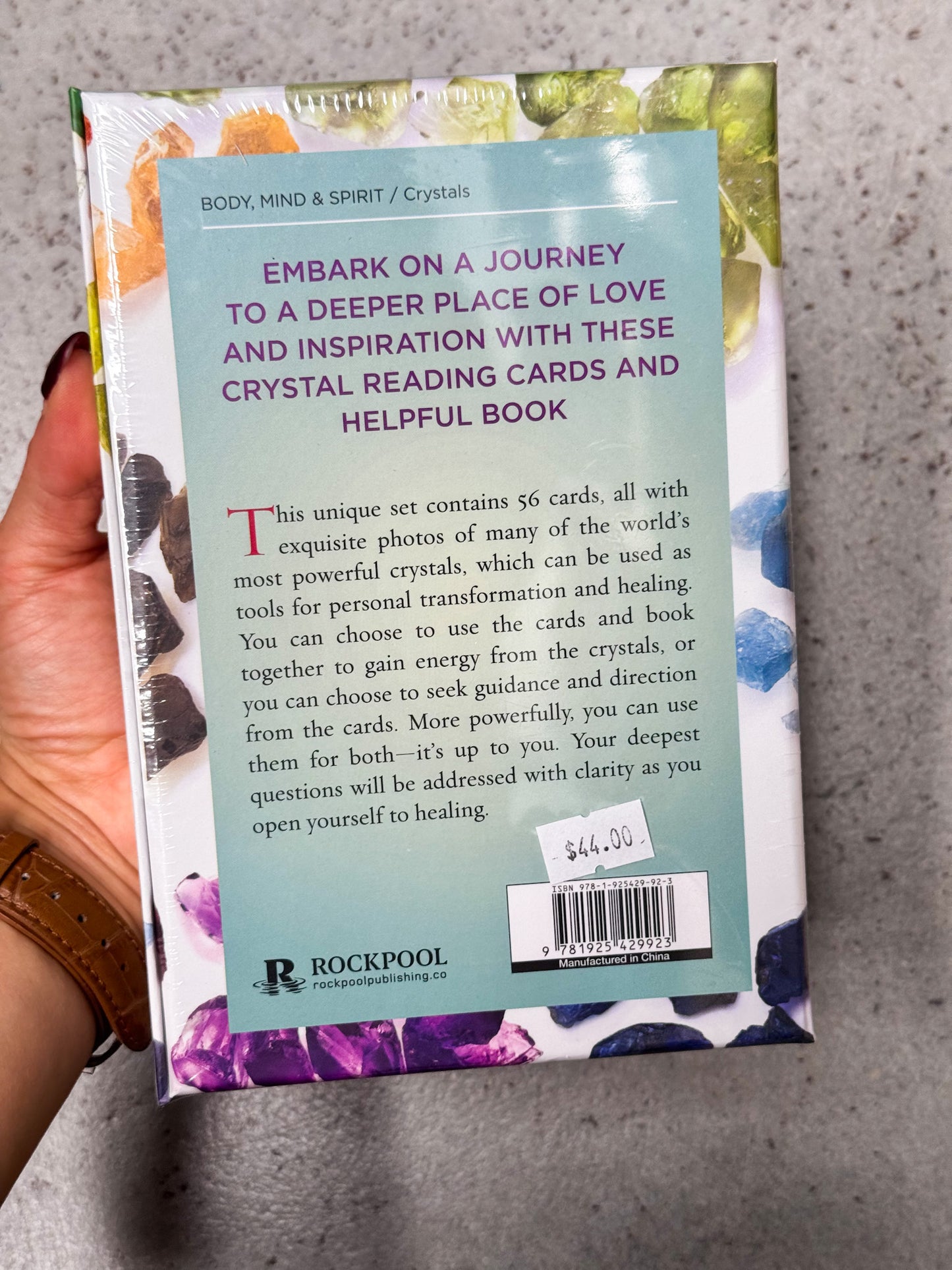 The Healing Oracle Crystal Reading Cards