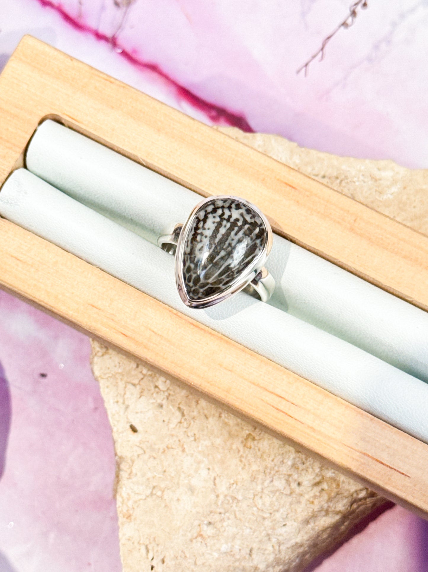 Black Coral Ring - Size 8 #3