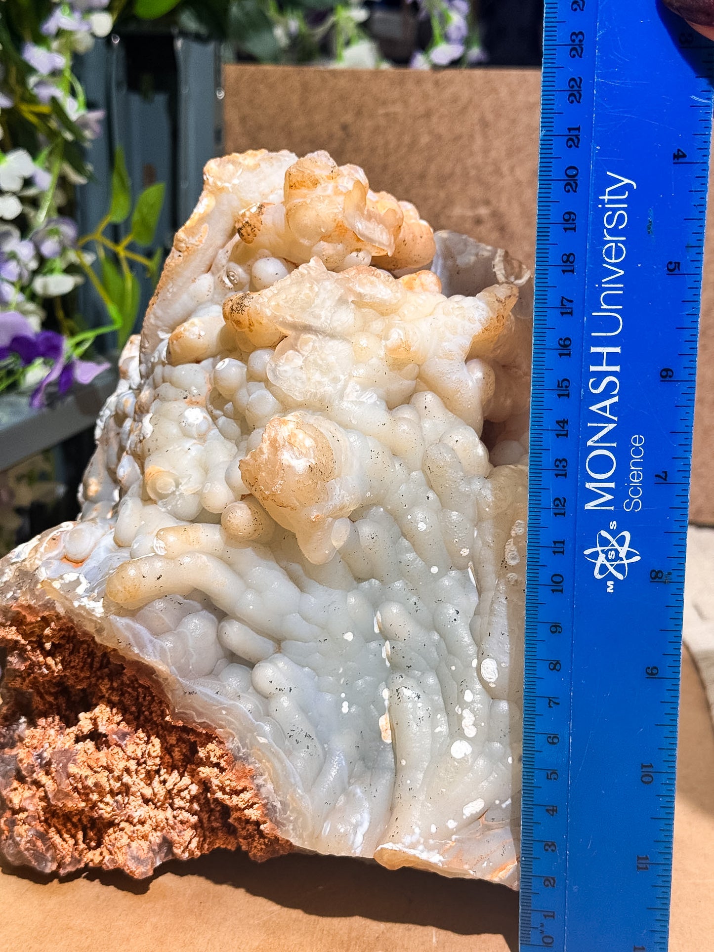 Statement Wave Chalcedony Piece