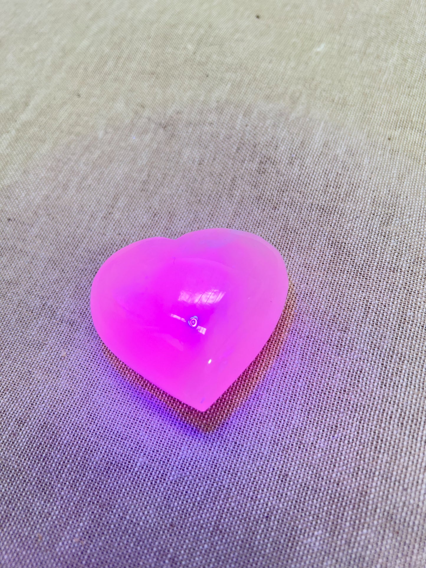 Mangano Calcite Hearts