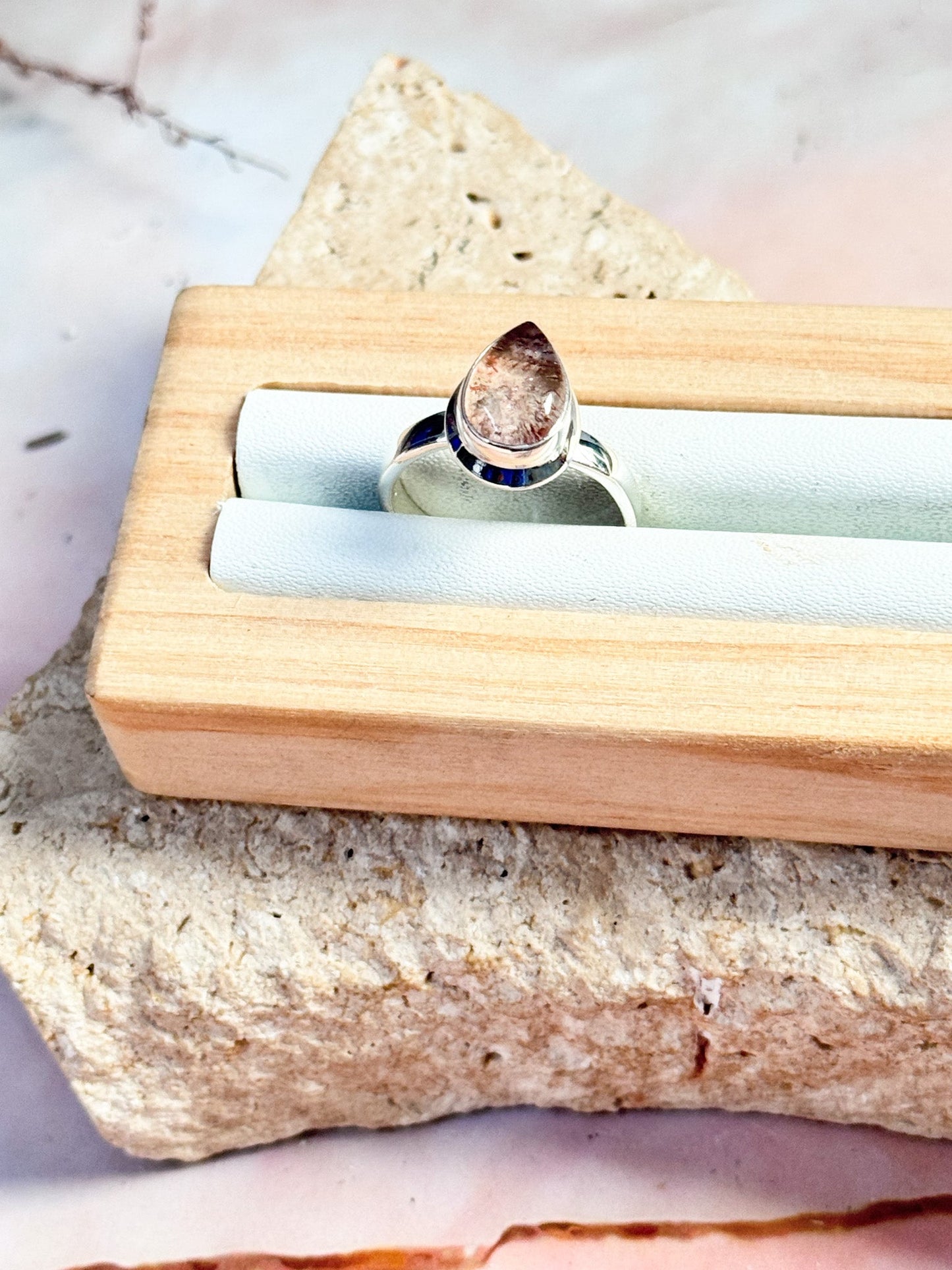 Orire Lucky Quartz Ring - Size 7
