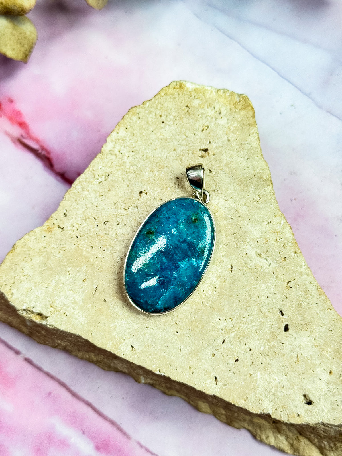 Apatite Pendants