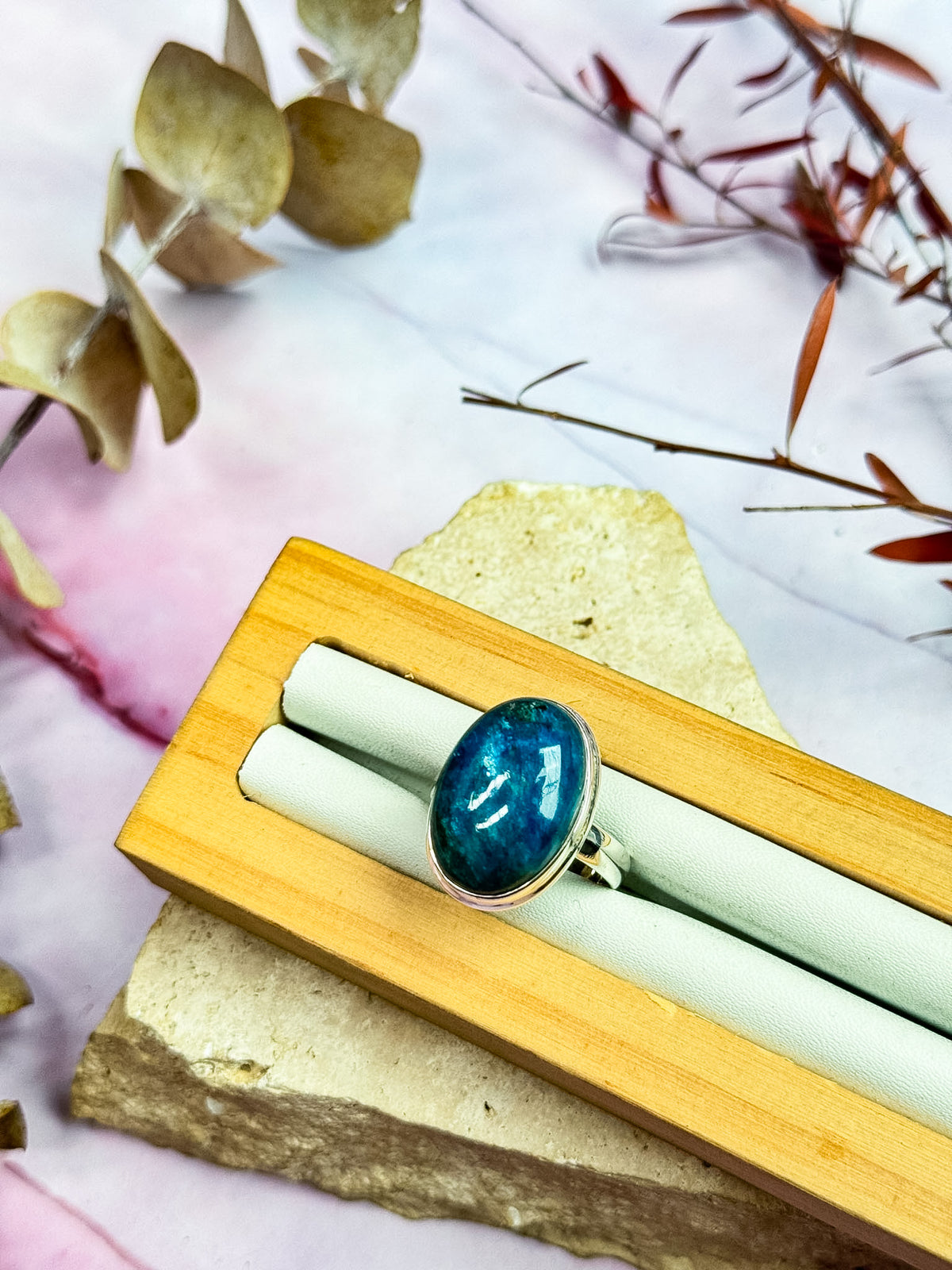 Apatite Rings