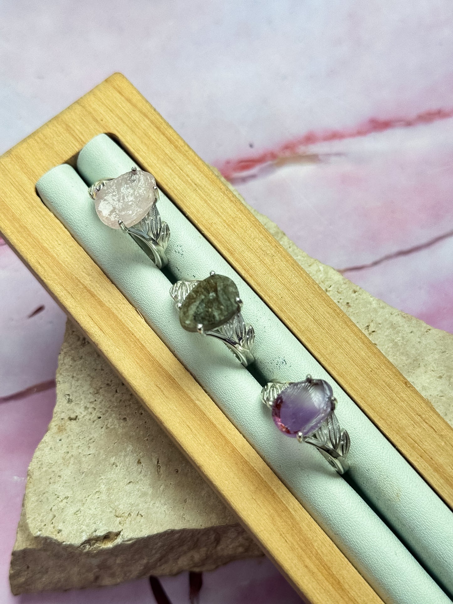 Adjustable Feather Rings