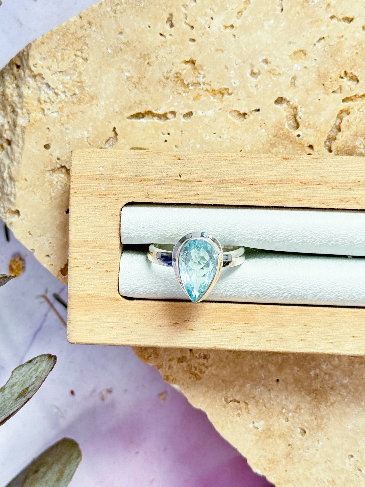 Facted Aquamarine Rings