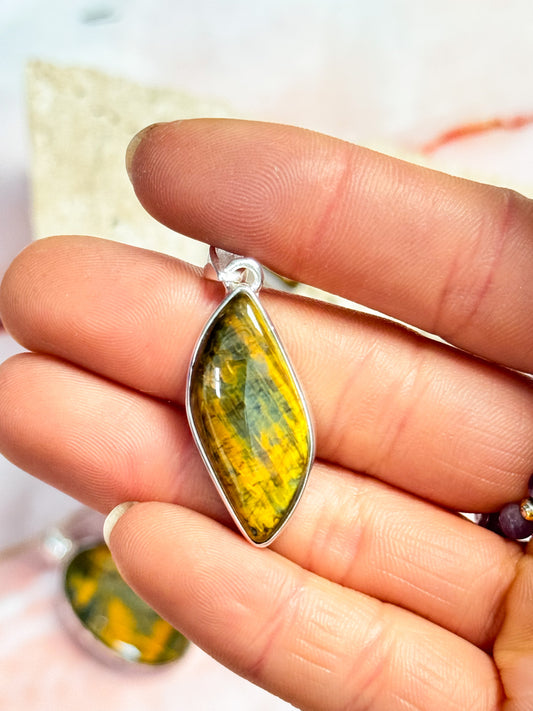 Nellite Pendants