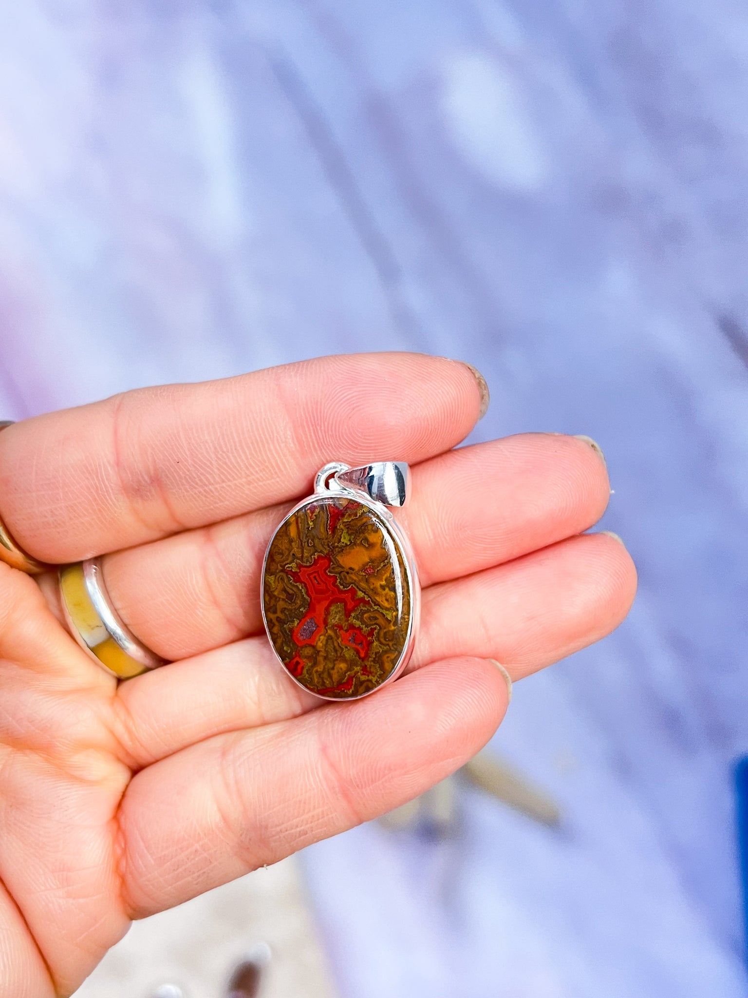 Seam Agate Pendants