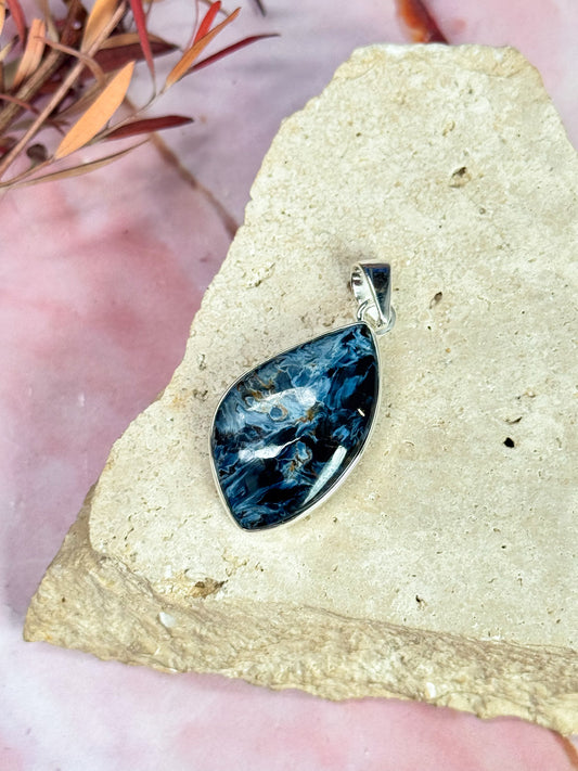 Pietersite Pendants