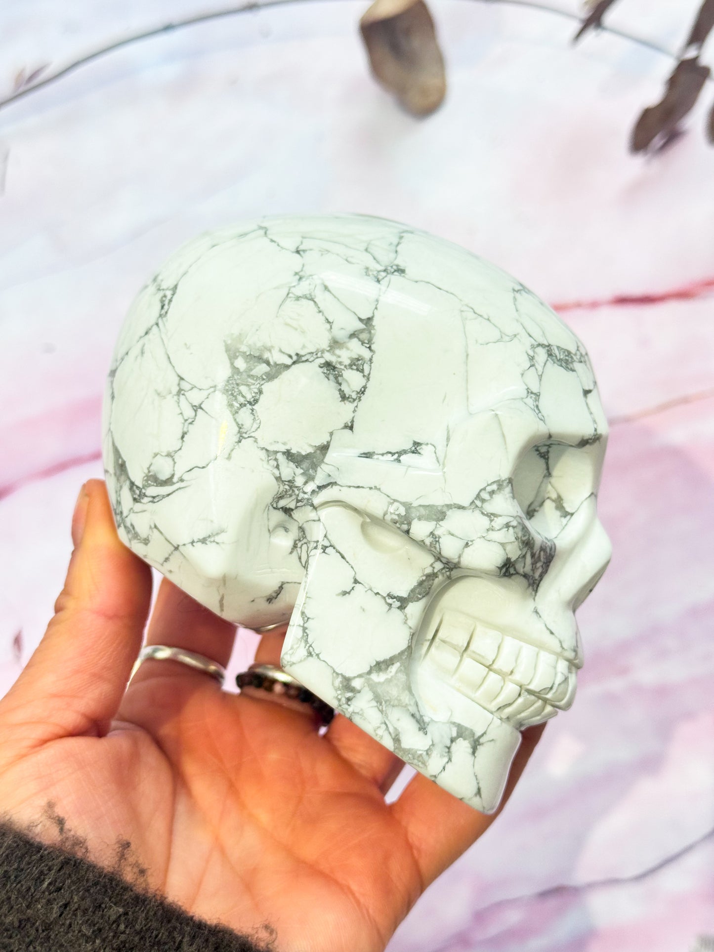 Howlite Skull