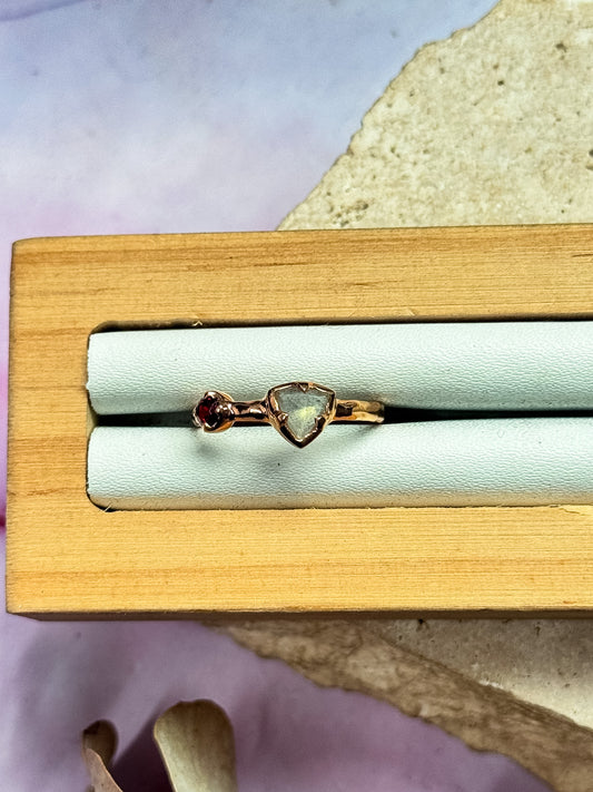 Labradorite with Garnet Rose Gold Ring - Size 7