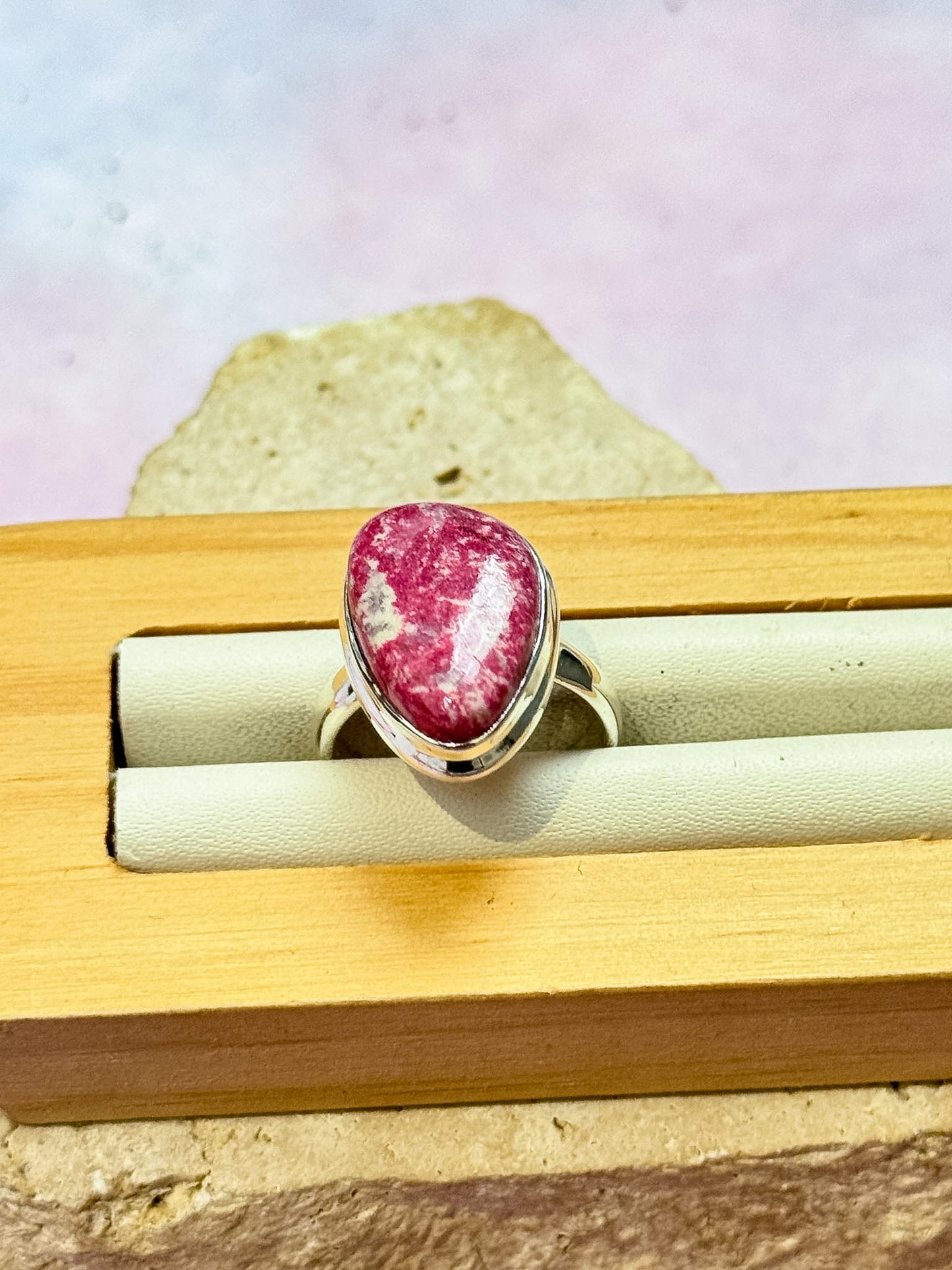 Thulite Ring - Size 7
