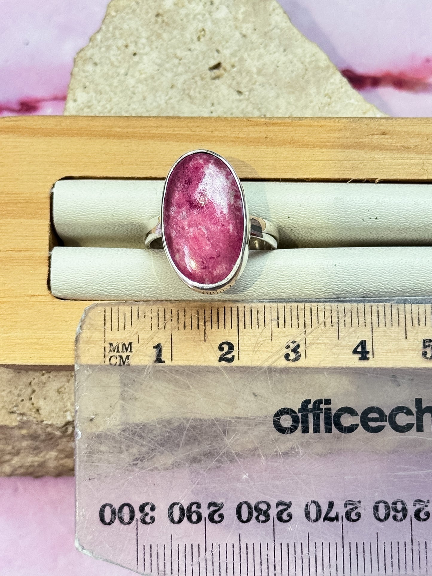 Thulite Ring - Size 8