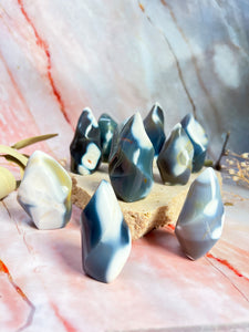 Small Orca Agate Flames