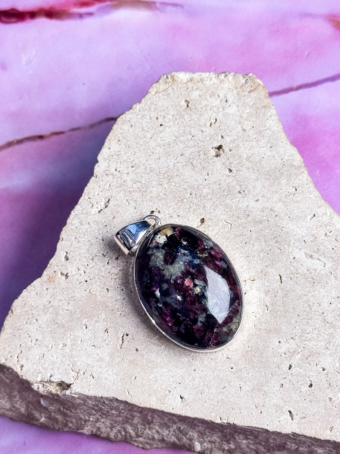Eudiyalite Pendants