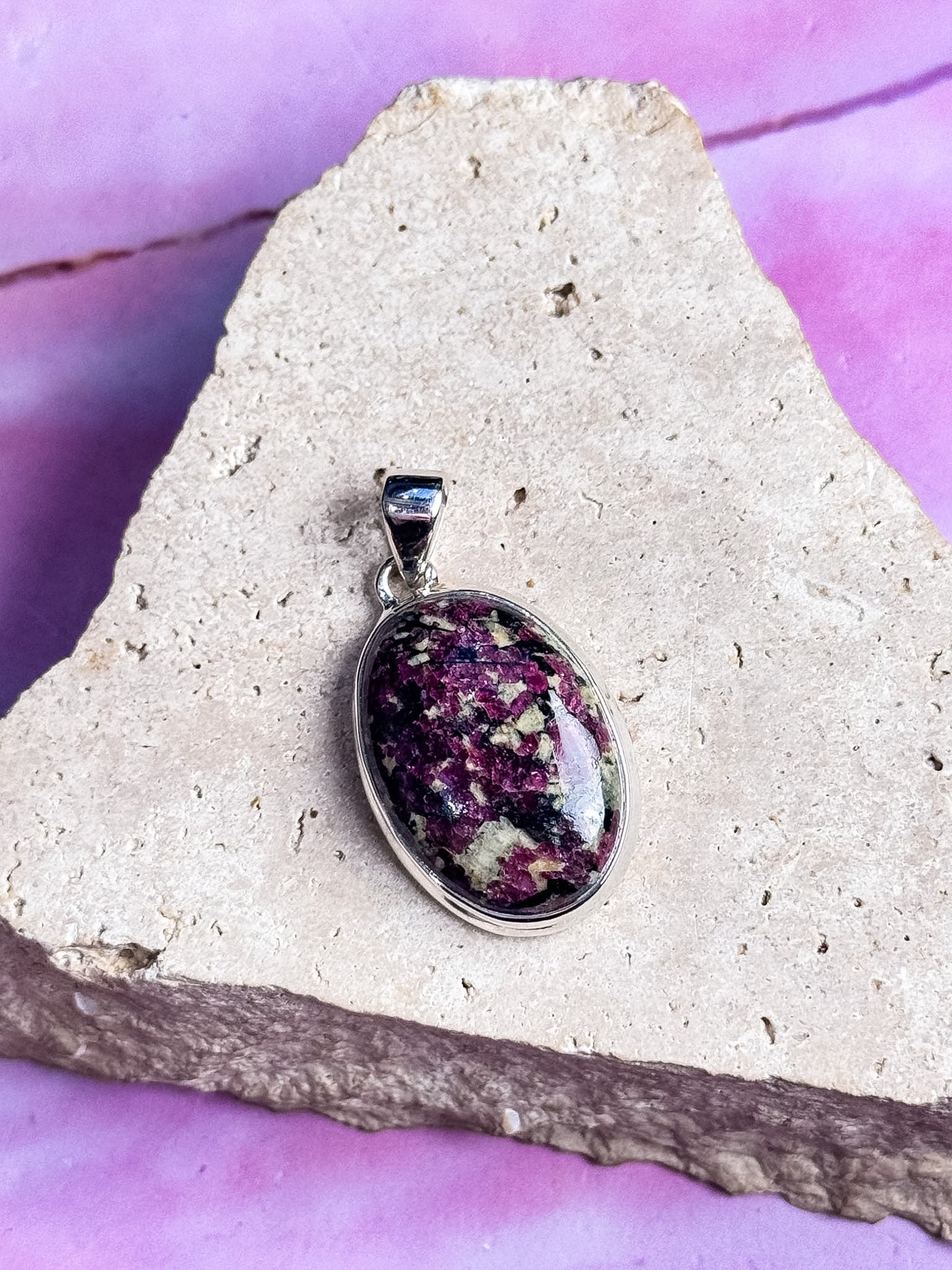 Eudiyalite Pendants