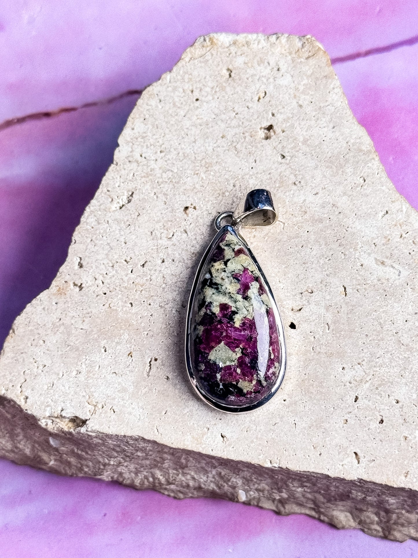 Eudiyalite Pendants