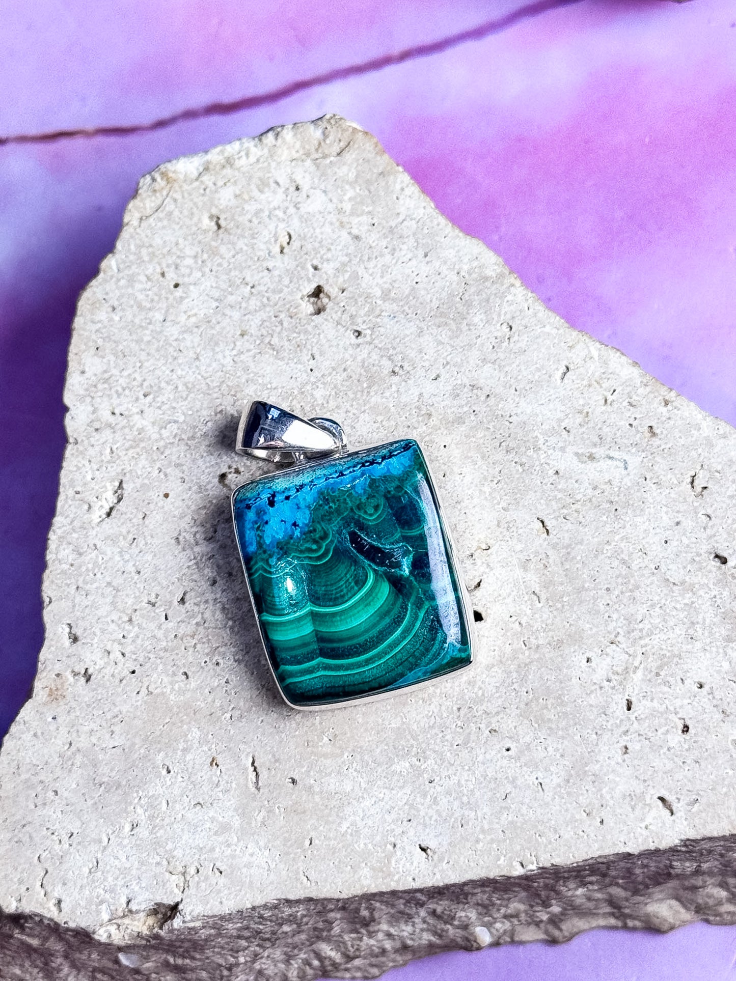 Malacholla Pendants