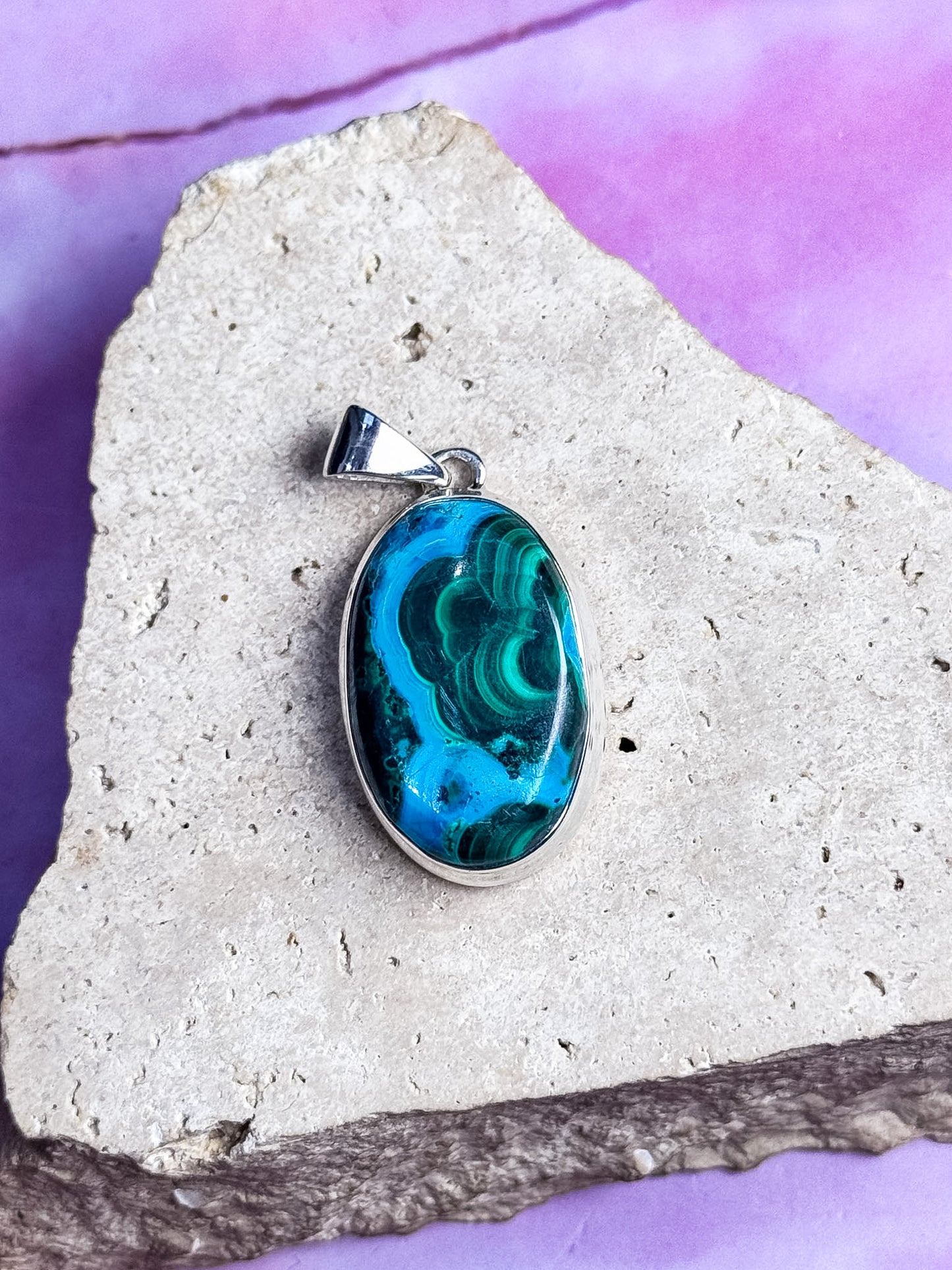 Malacholla Pendants