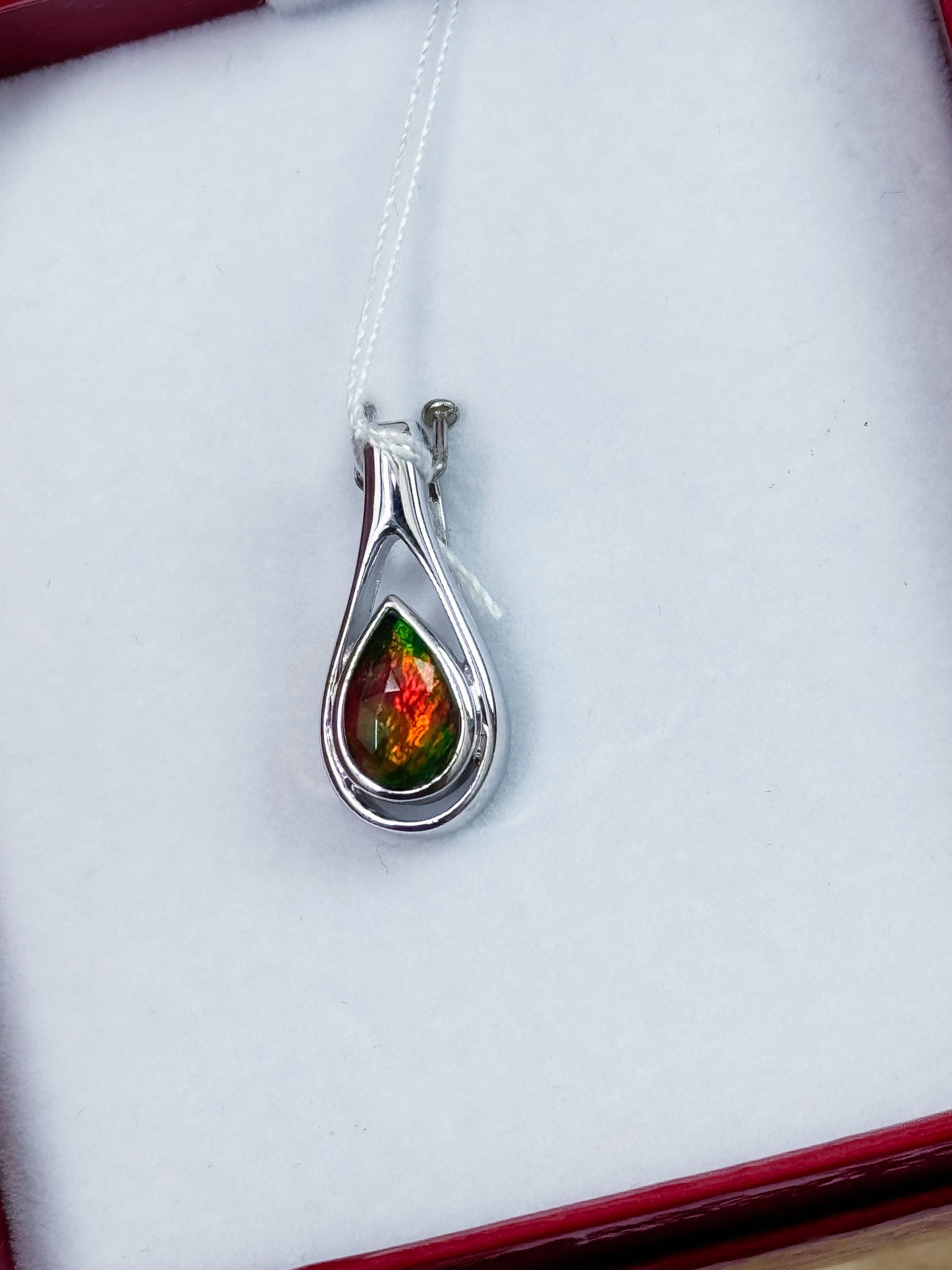 Ammolite Pendant