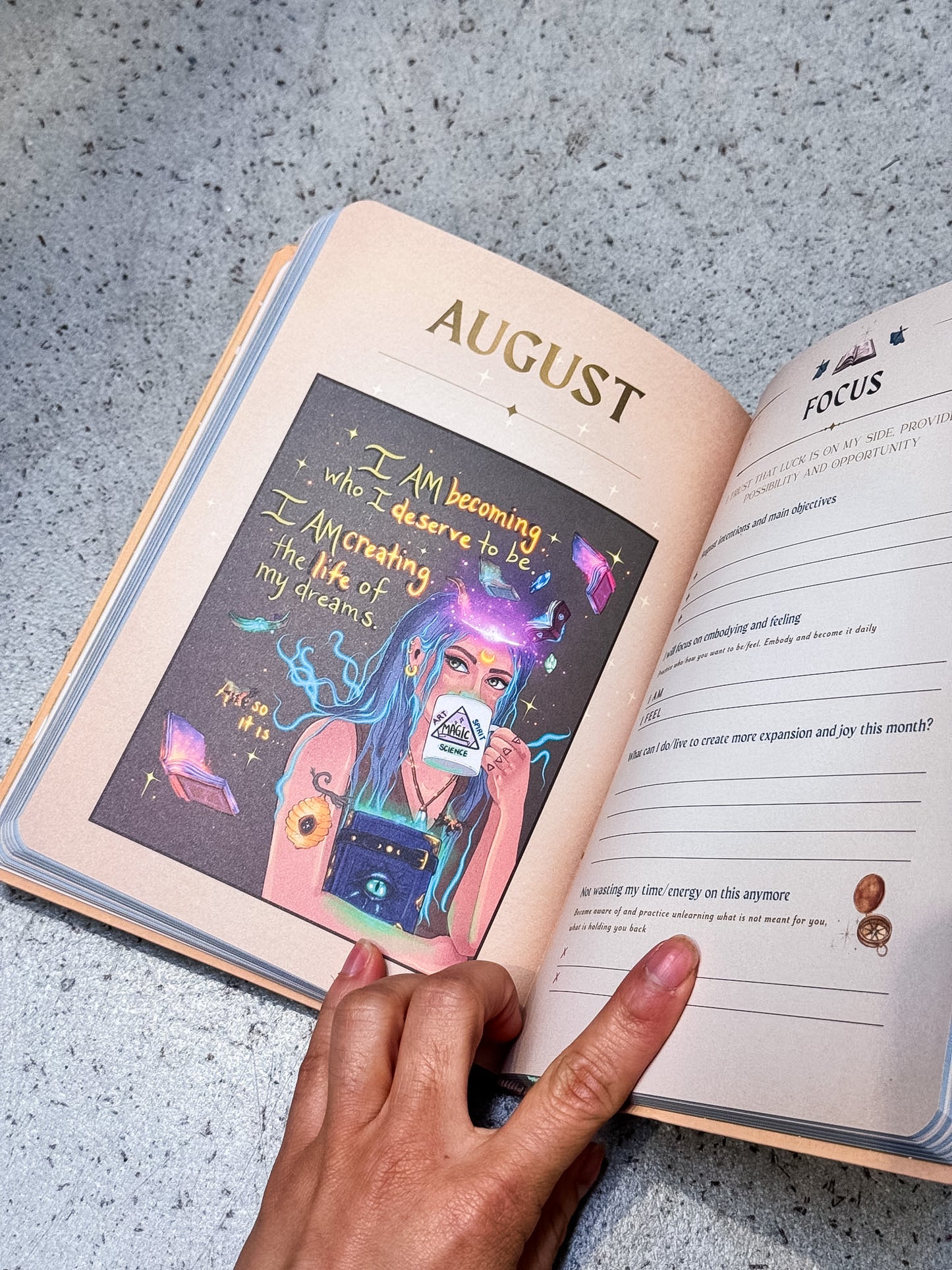 2027 Manifest Your Dreams Planner