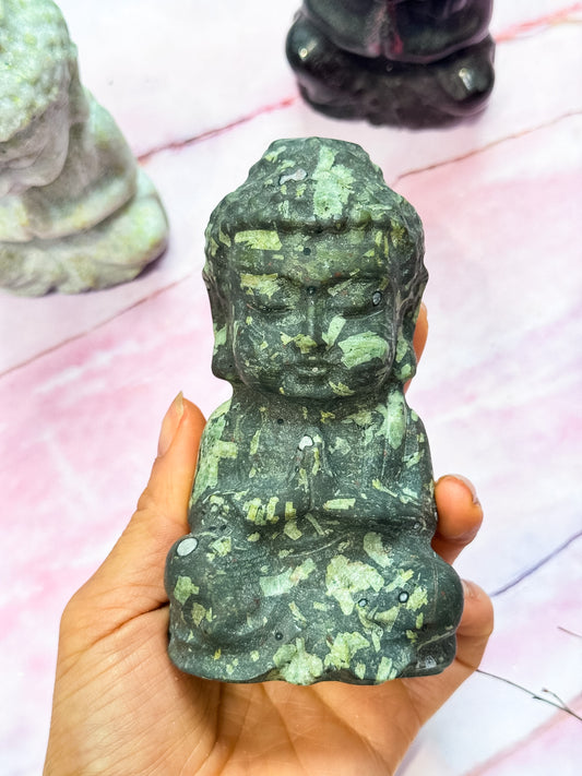 Guan Yin Buddha Carvings