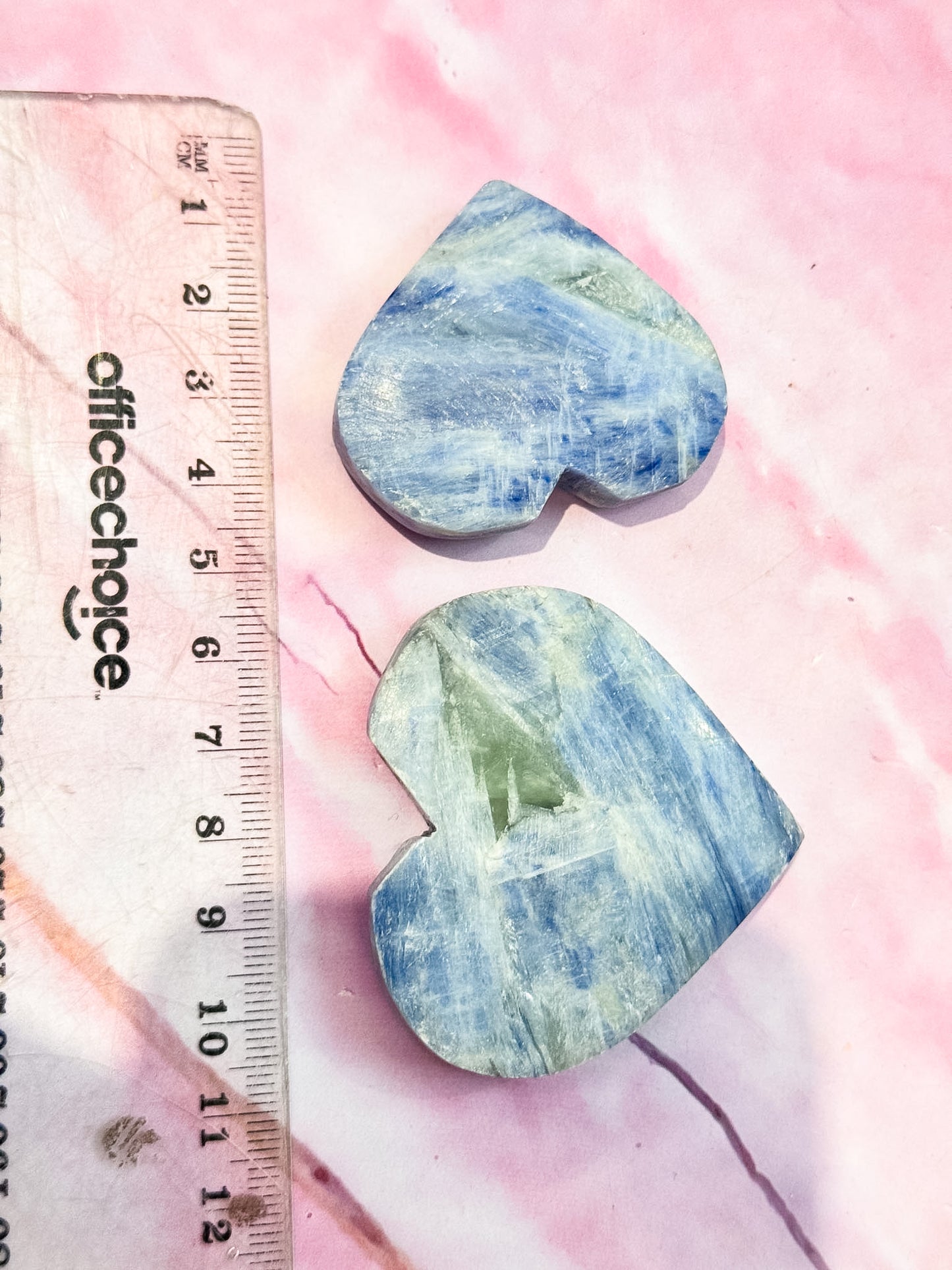 Kyanite in Quartz Hearts
