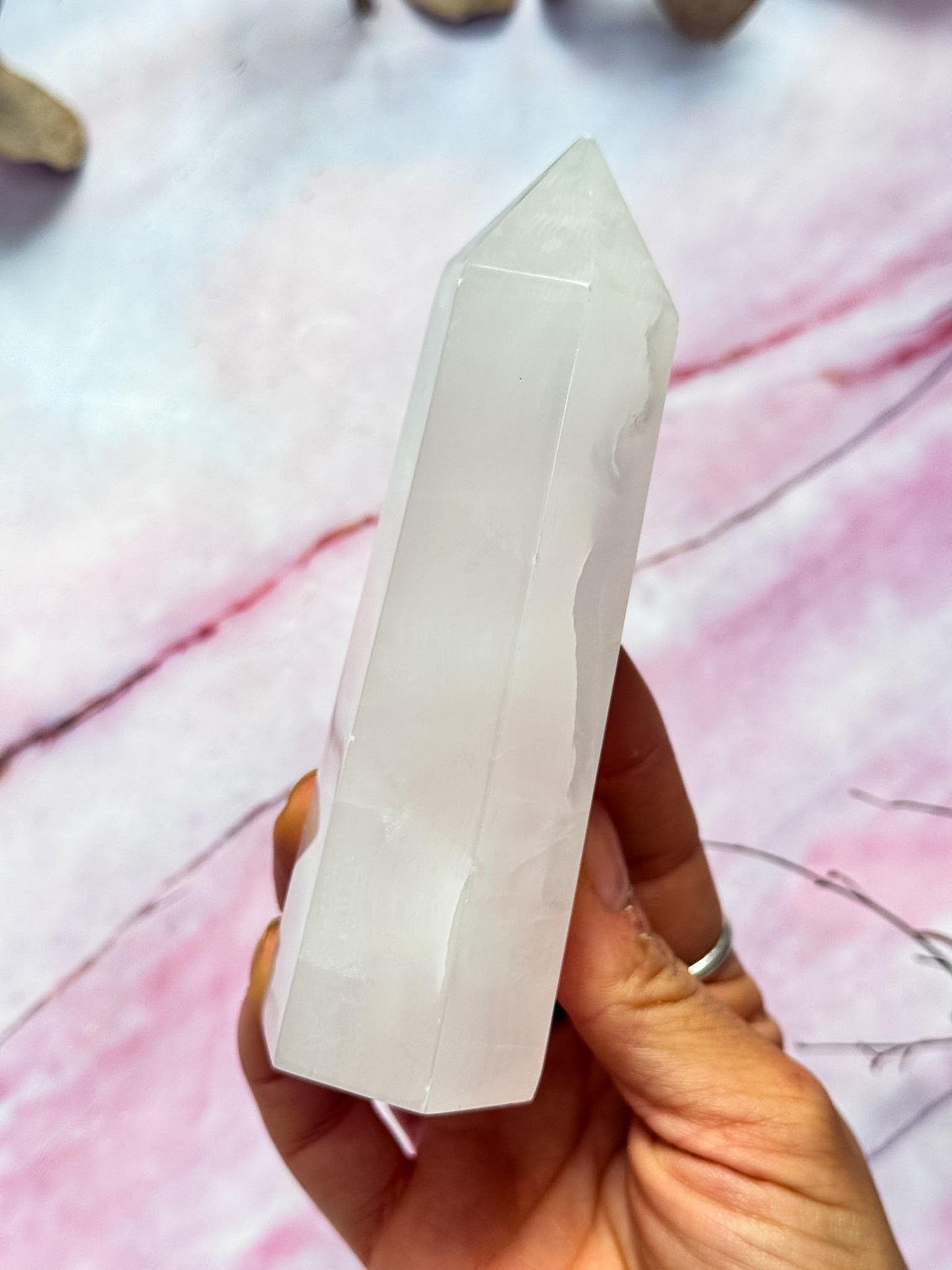 Mangano Calcite Tower