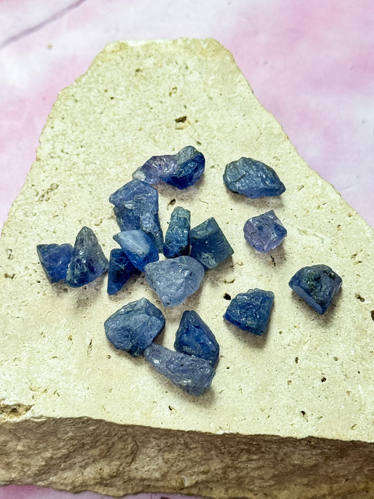 Tanzanite Roughs