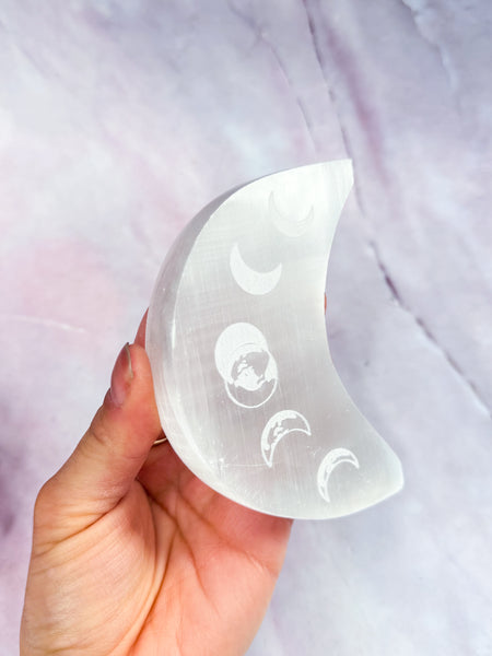 Selenite Moonphase Moons