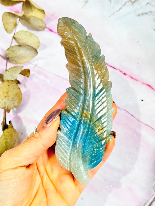 Trolleite Quartz Feather Carving