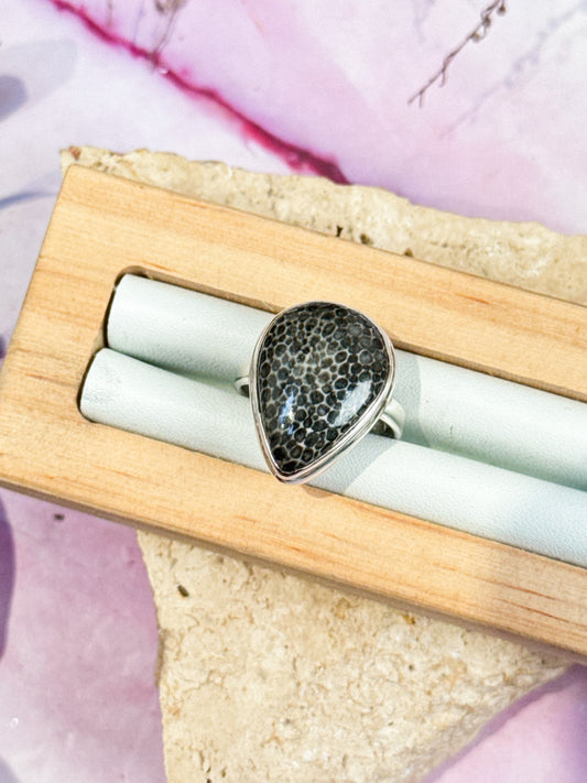 Black Coral Ring - Size 8 #1