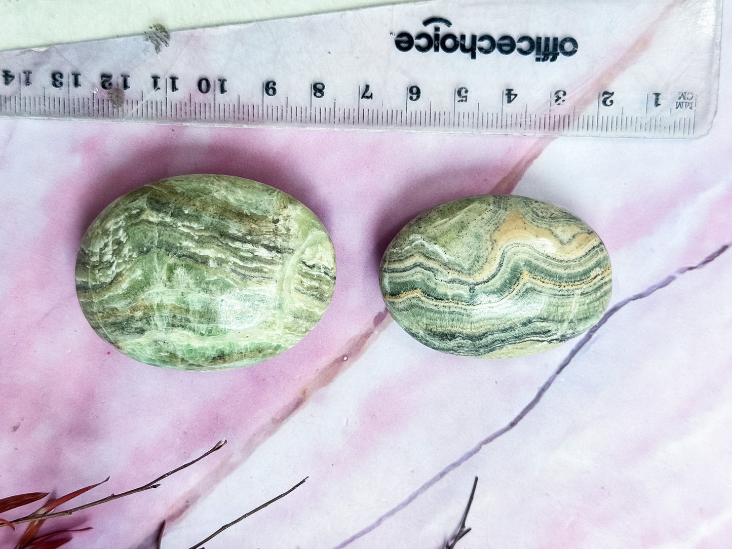 Kiwi Calcite Palmstones
