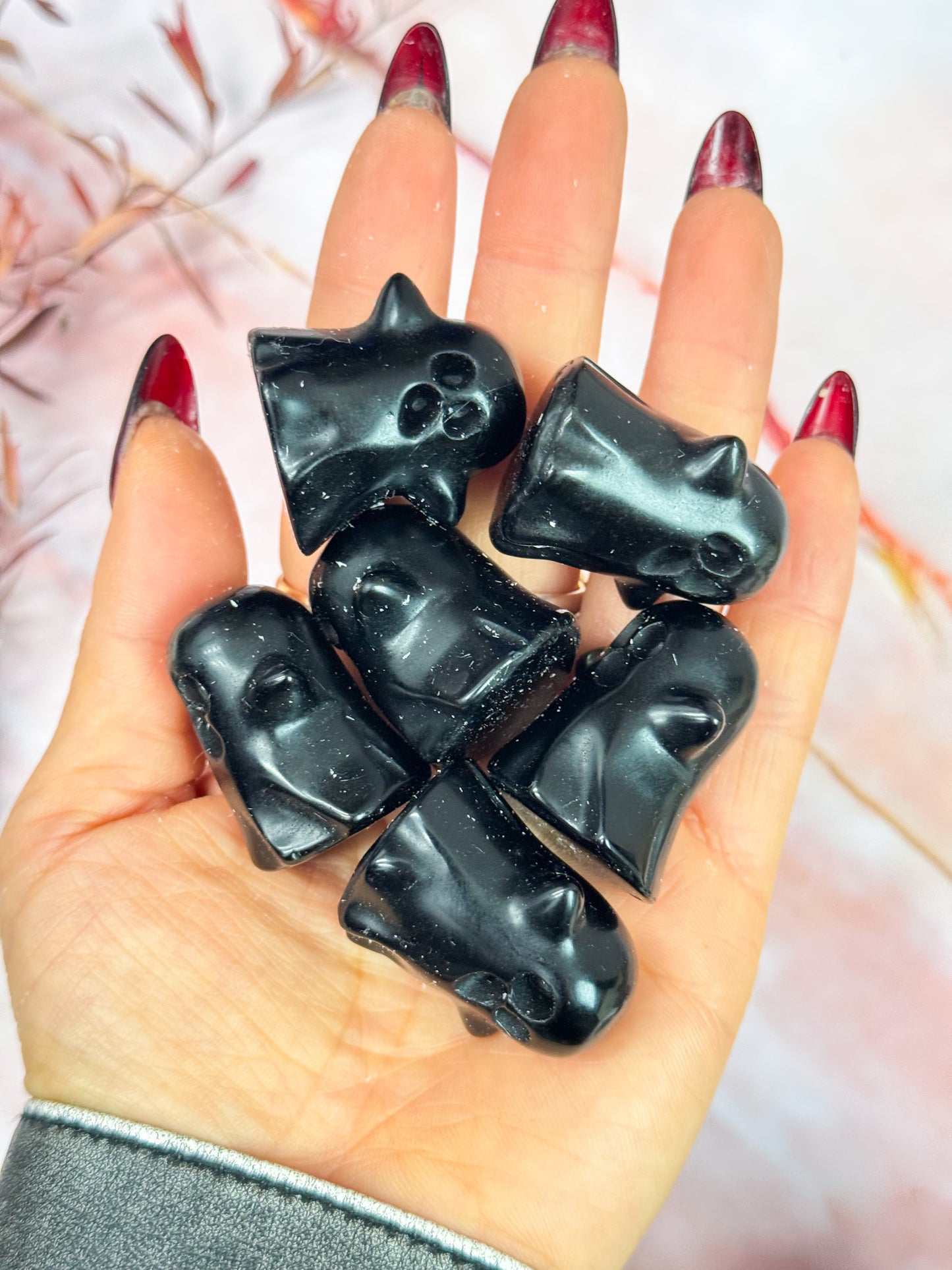 Obsidian Ghost Carvings