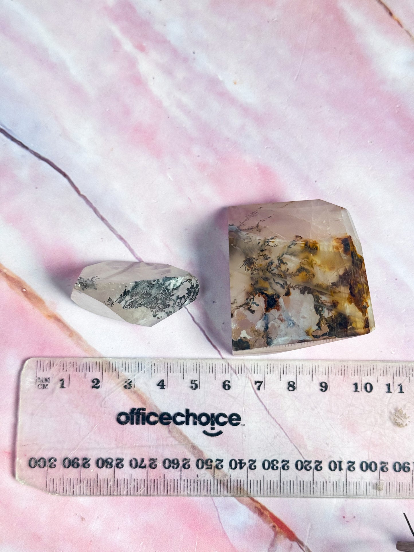 Dendritic Quartz Freeforms