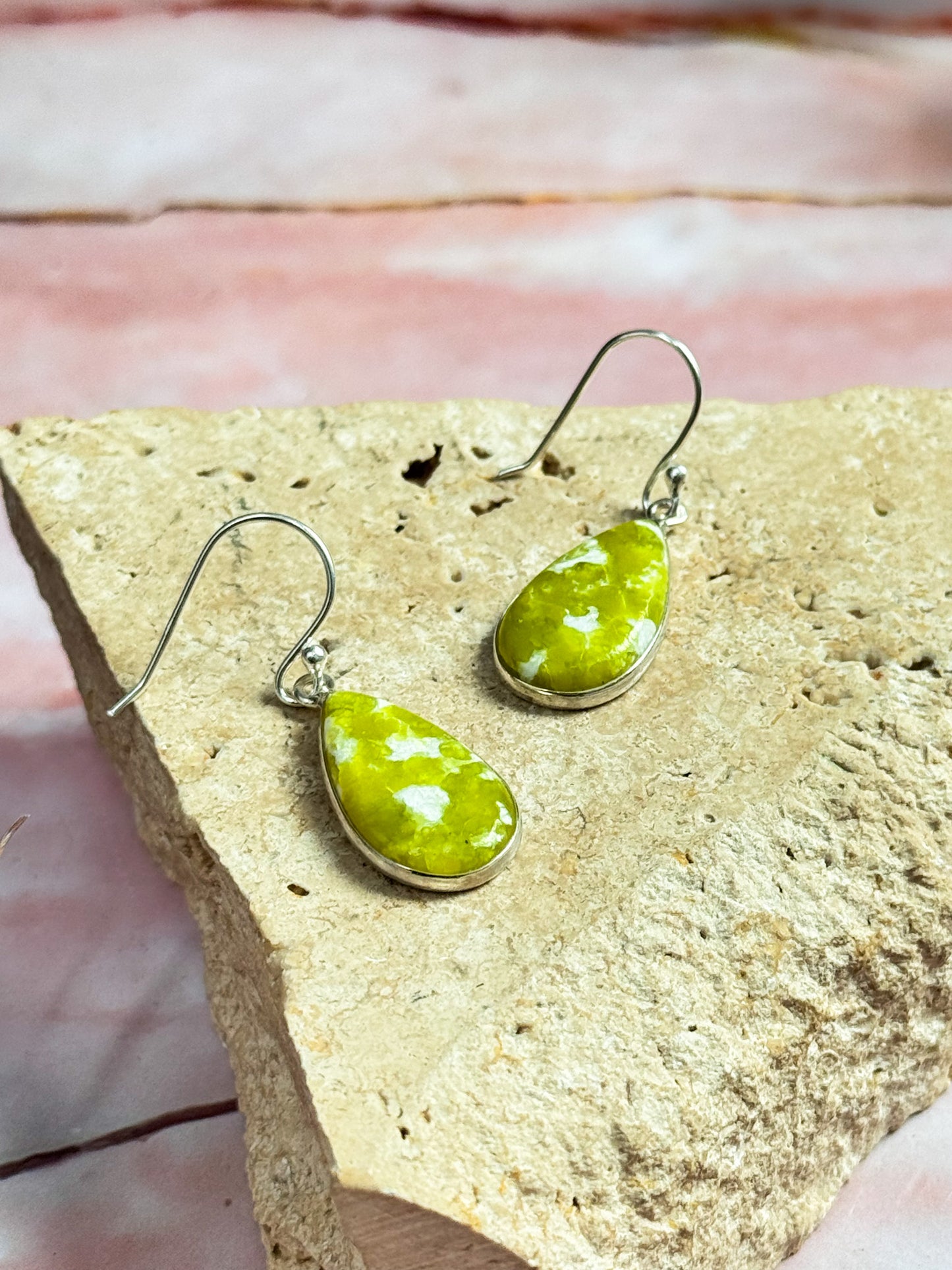 Lizardite Serpentine Earrings - Teardrop