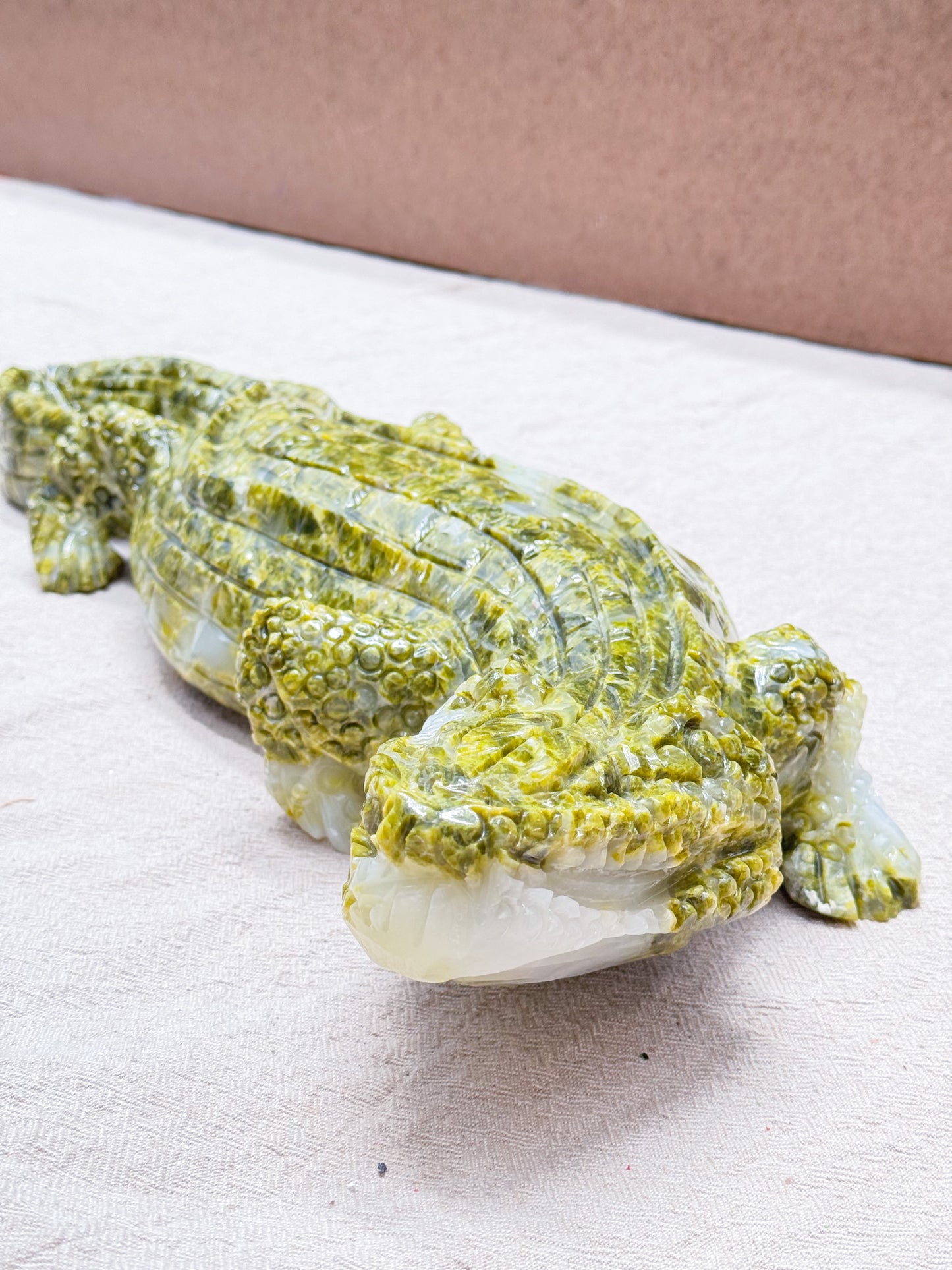 12kg Serpentine Crocodile Carving