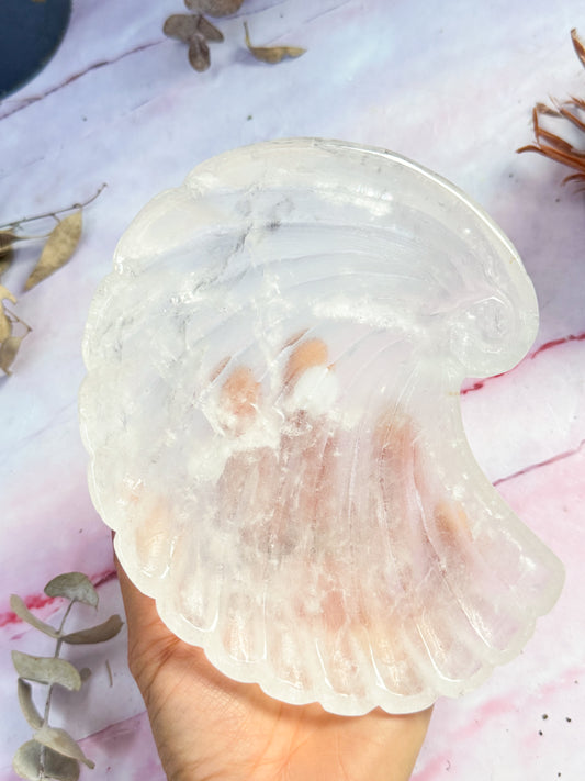 Clear Quartz Shell Bowl