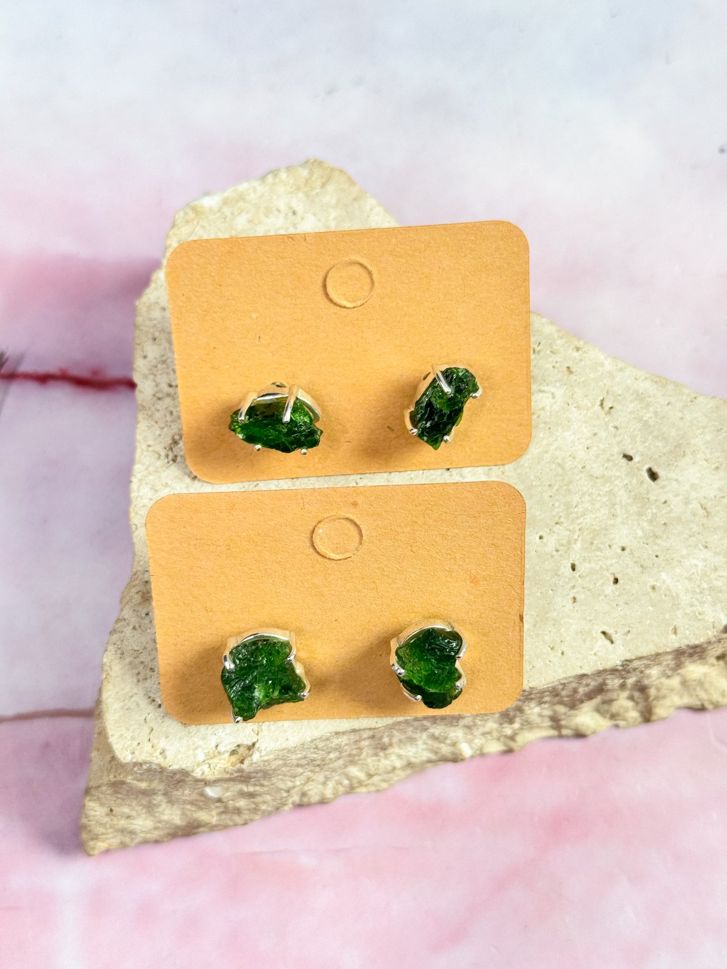 Chrome Diopside Studs