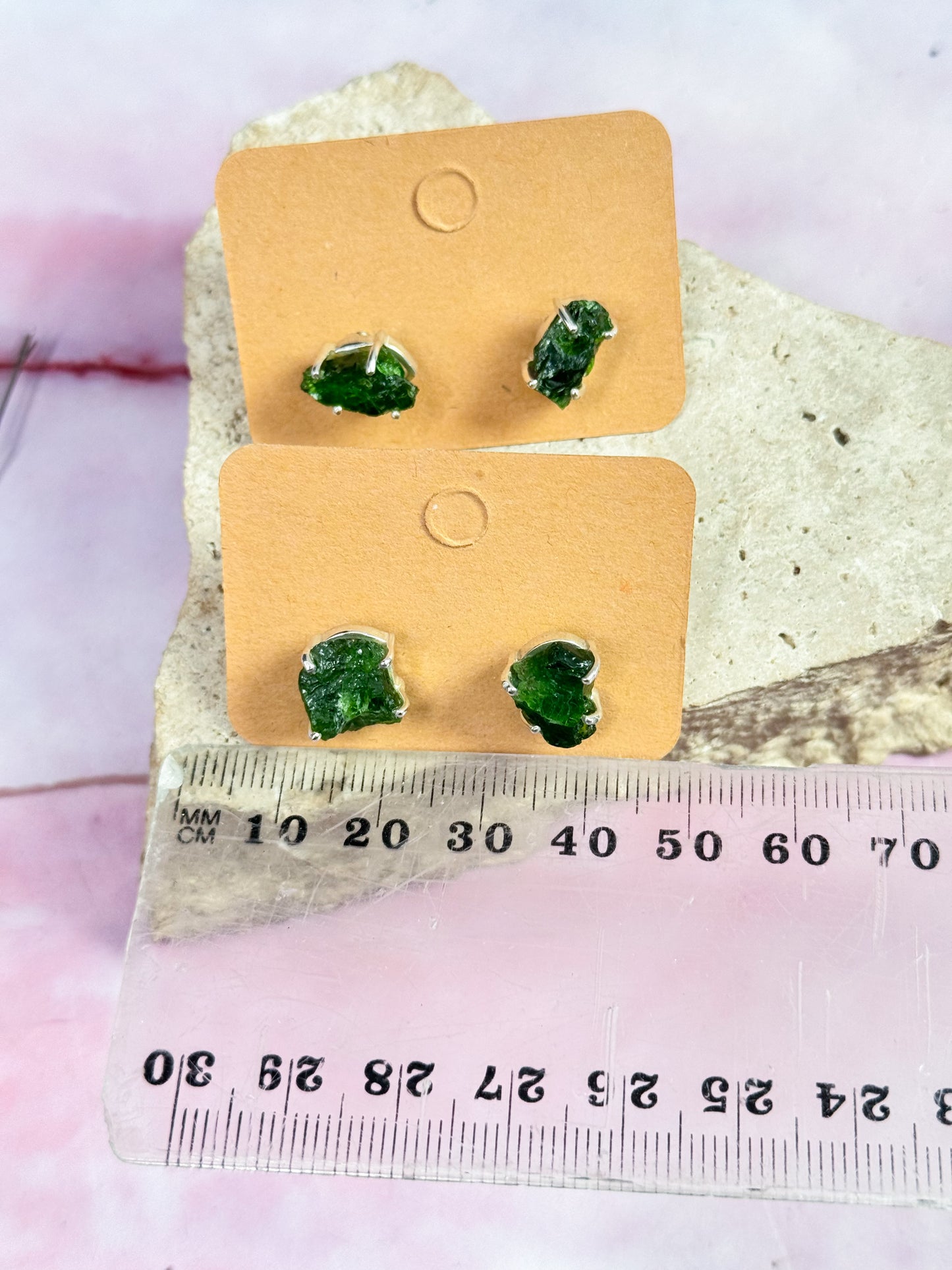 Chrome Diopside Studs