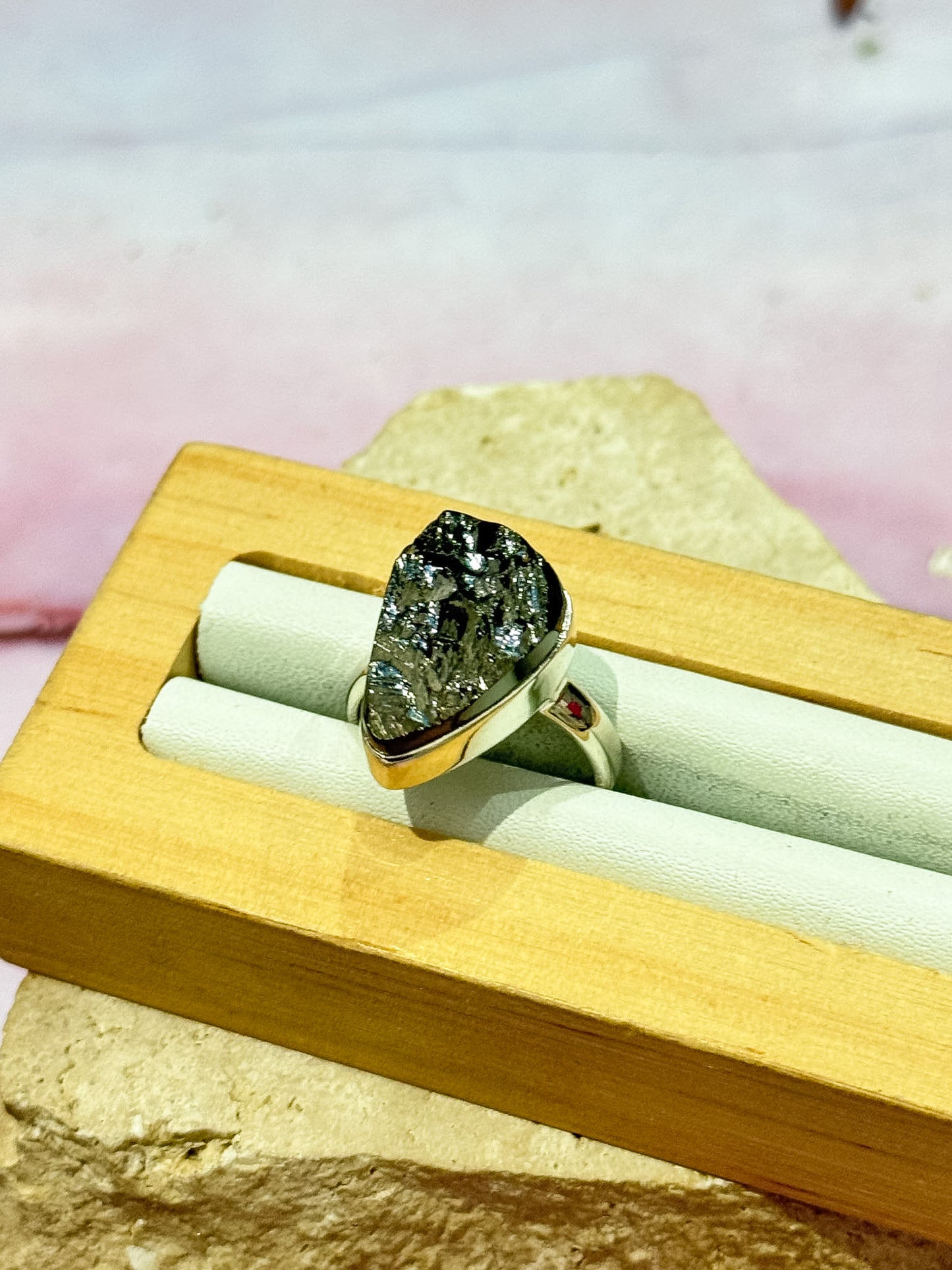 Elite Shungite Ring - Size 7