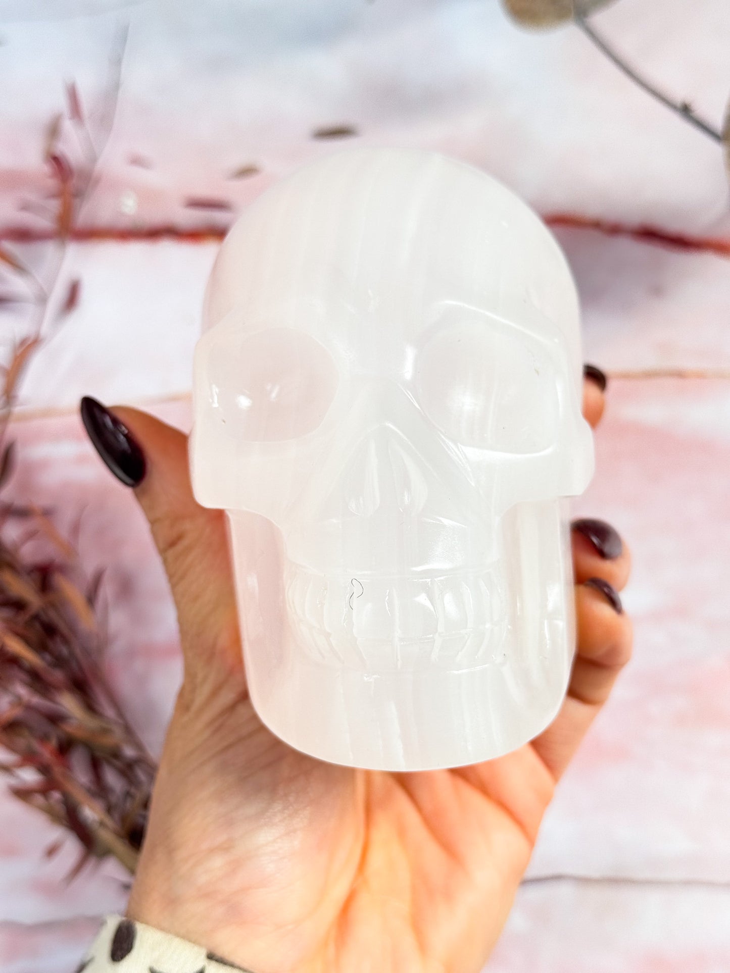 Mangano Calcite Skull
