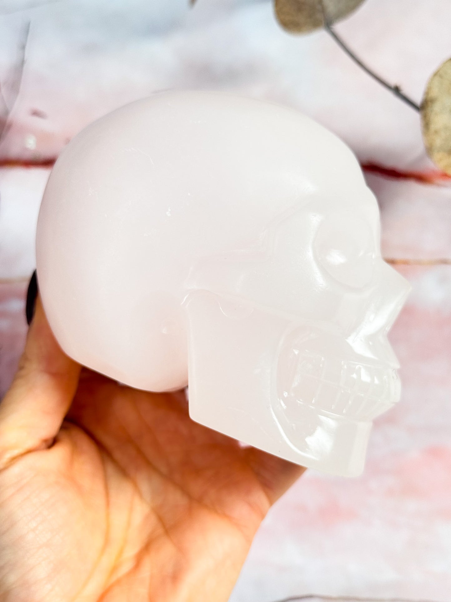 Mangano Calcite Skull