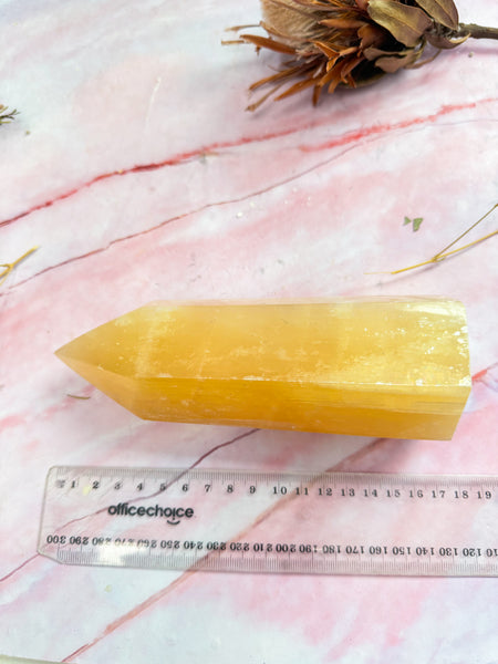 Honey Optical Calcite Tower