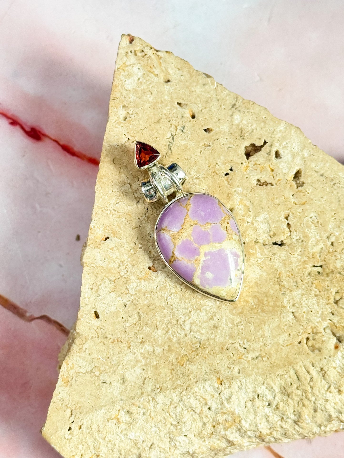 Phosphosiderite Pendants with Faceted Garnet
